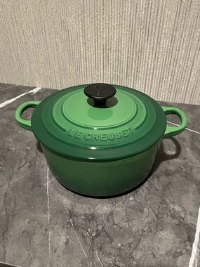 Le Creuset Traditional Round Dutch Oven 2 qt